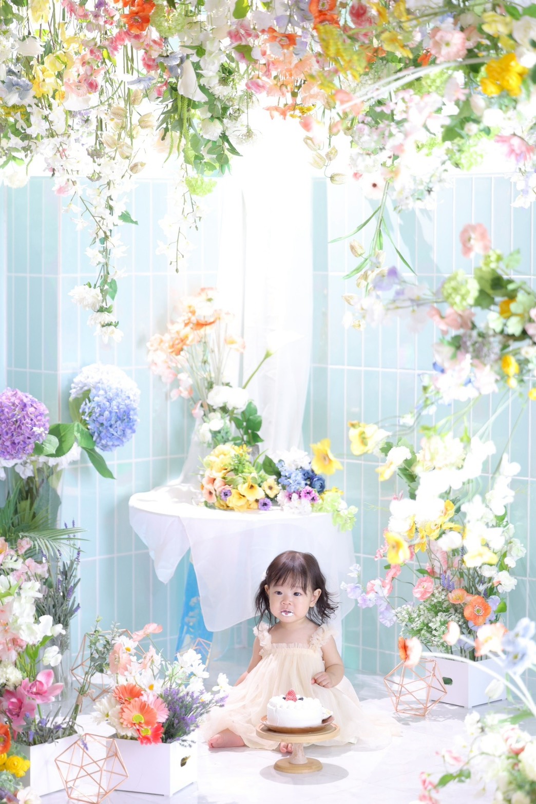 花に囲まれた新しいフラワーブース背景